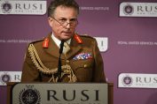 Ник Картър - британски геренал