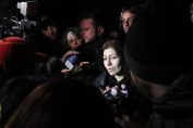 Севделина Арнаудова излиза от ареста
