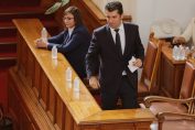 Кирил Петков, Корнелия Нинова