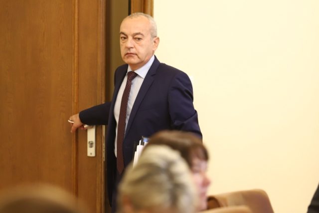Гълъб Донев