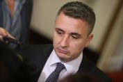 Александър Николов