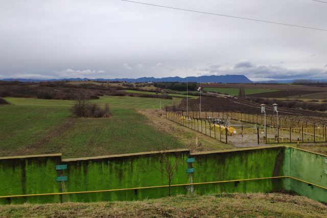 Газохранилище Чирен, газ, тръби