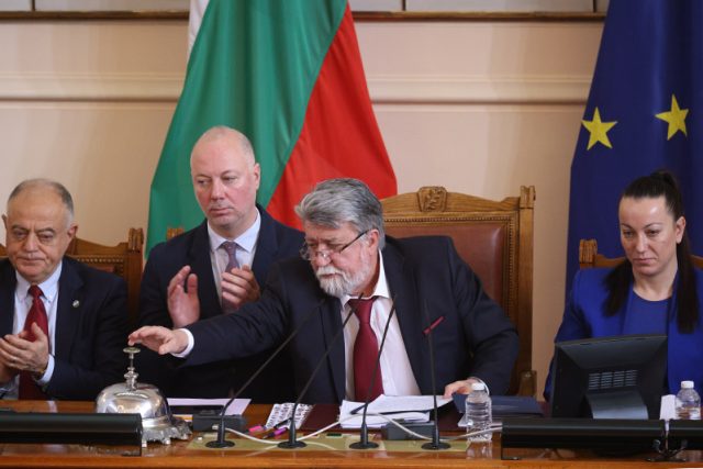 48-мo Народно събрание Вежди Рашидов