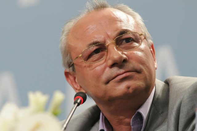 Ахмед Доган