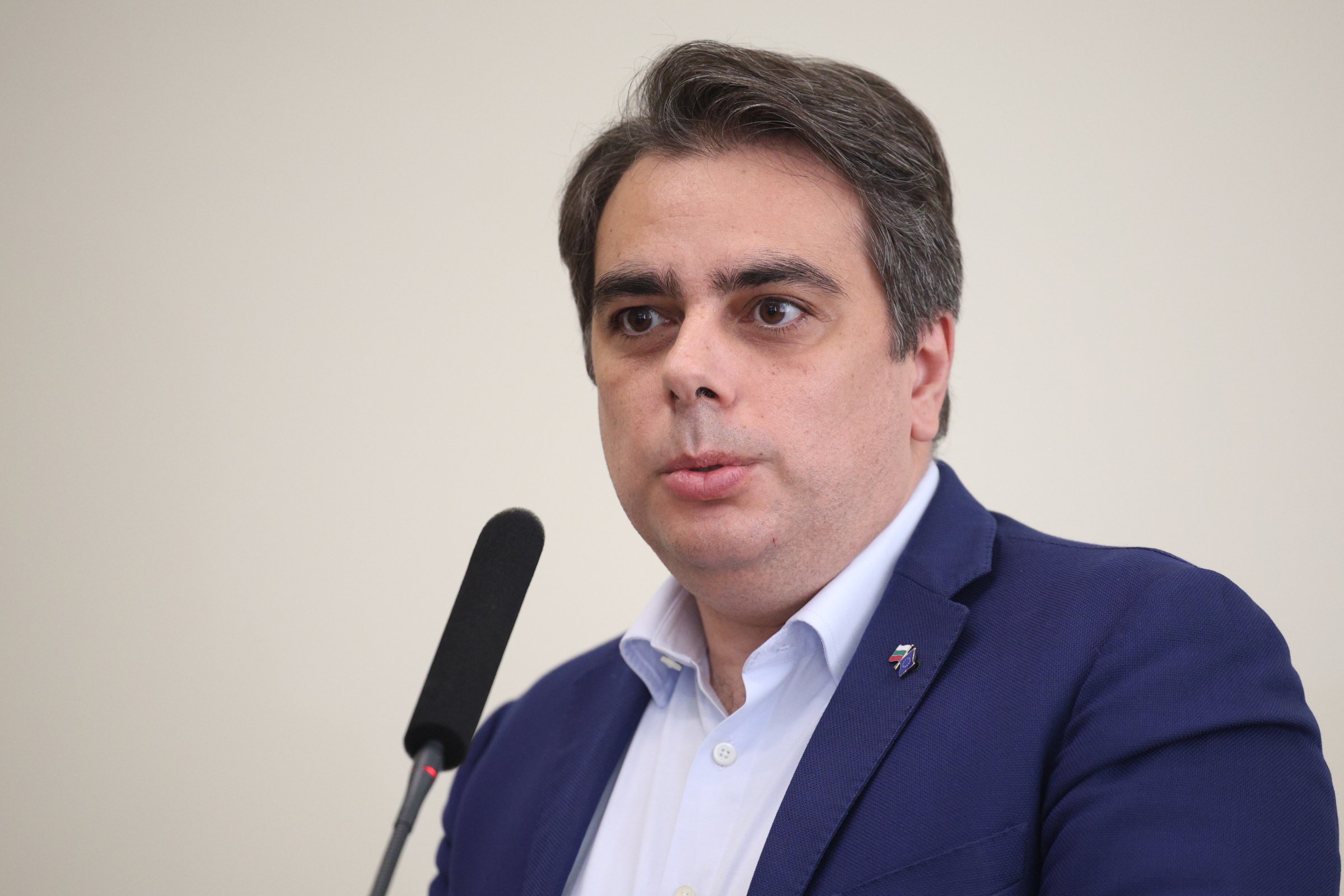 Асен Василев: Над 2 млрд. лв. от таксата за транзит на руски газ отпаднаха от Бюджет 2024