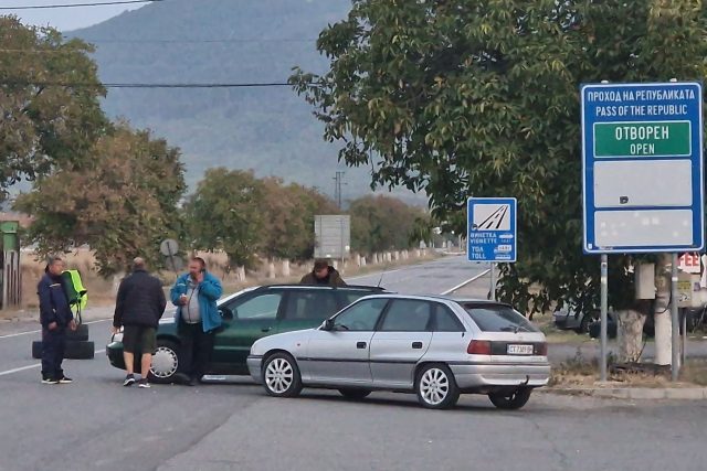 протести миньори срещу териториалните планове