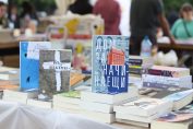 книги, панаир на книгата
