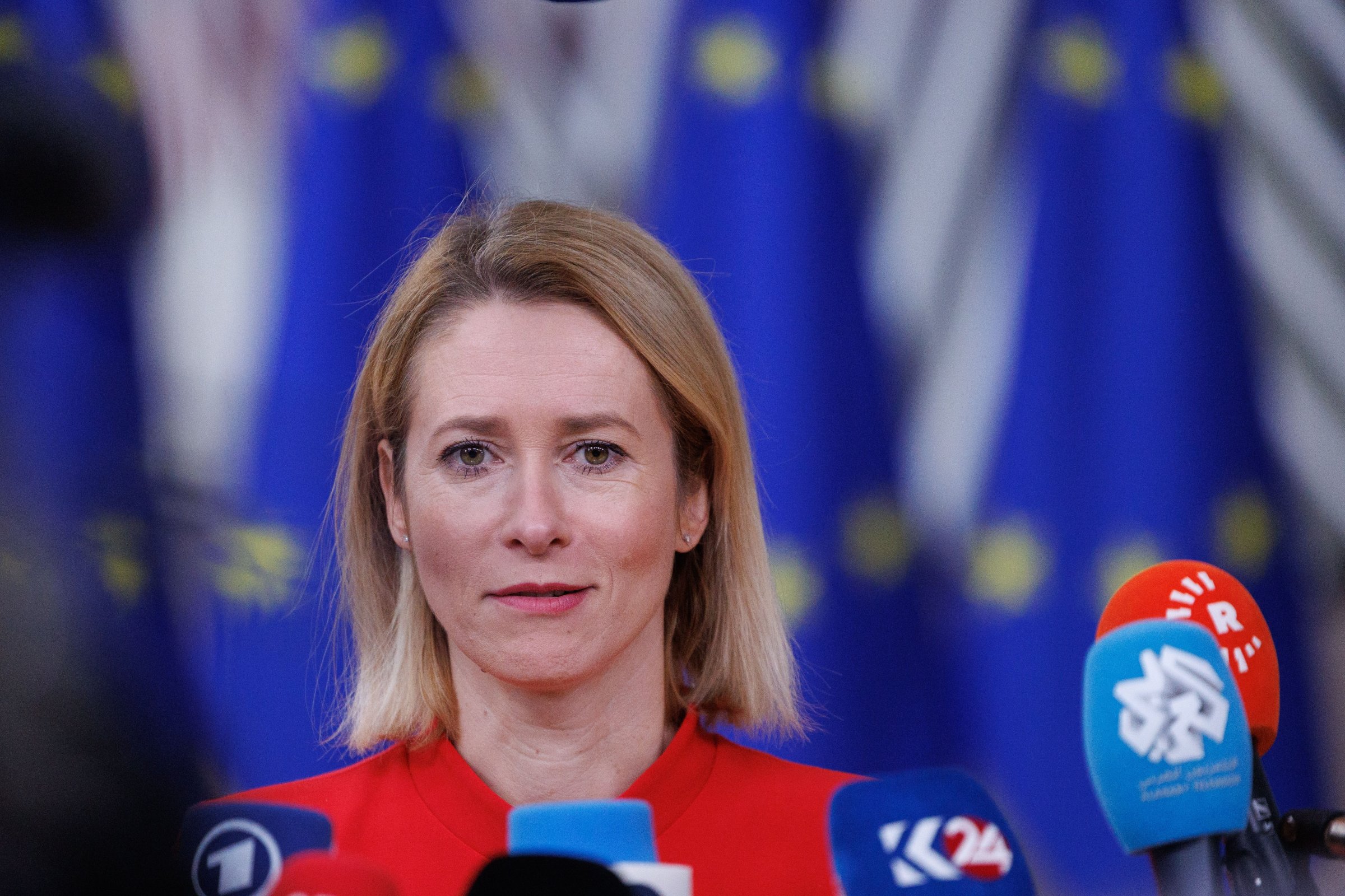 Съветът на ЕС премахва санкциите срещу Сирия
