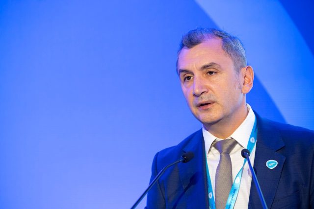 Михаил Околийски