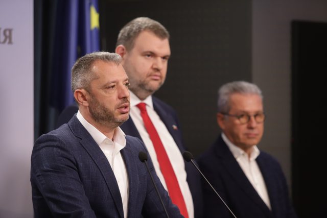 Делян Пеевски, Делян Добрев и Йордан Цонев