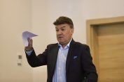 Борислав Михайлов