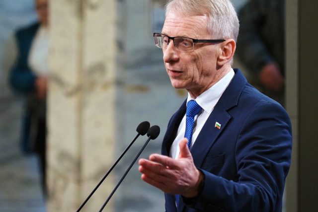 Николай Денков