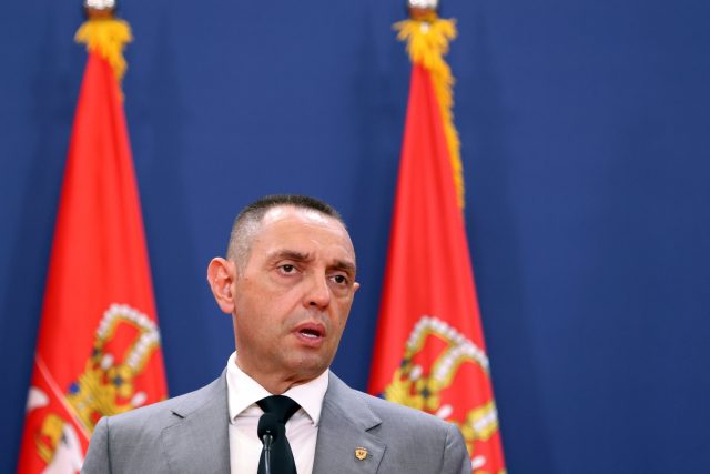 Александър Вулин