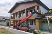 Събарянето на ловния хотел на Румен Гайтански Вълка