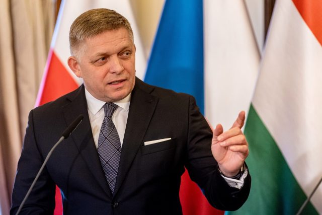 Роберт Фицо