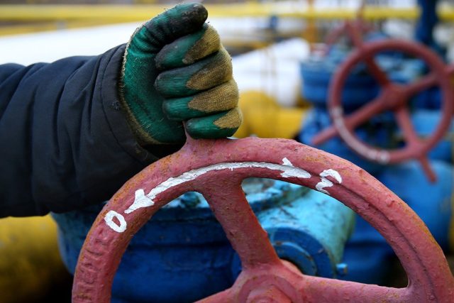 газ кран Газпром газопровод