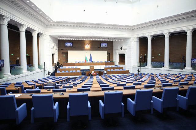 Парламент