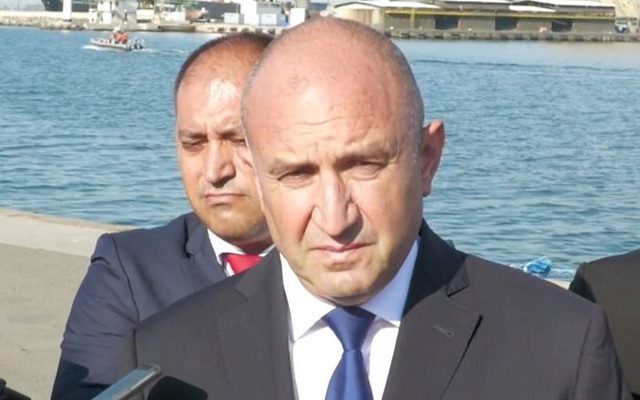 Румен Радев