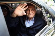новият президент на Иран Масуд Пезешкиан