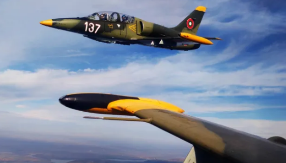 L-39
