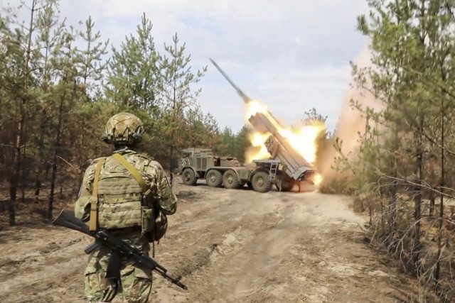 руски войник, ракетна система Ураган