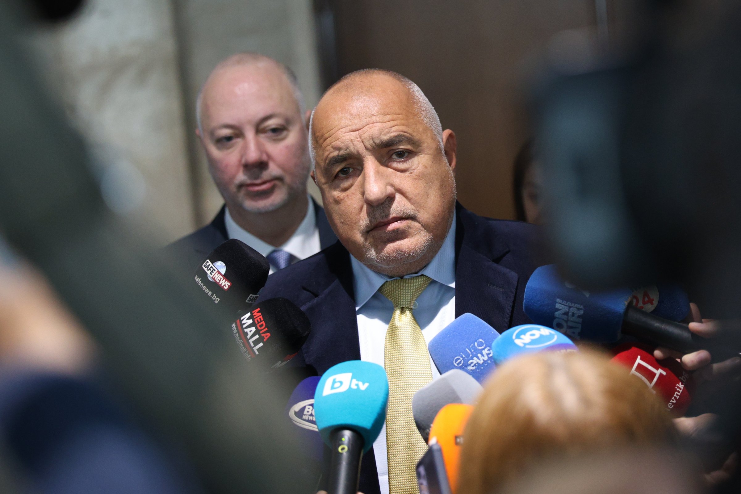 Подписал ли е Борисов за санитарен кордон и ще има ли лидерска среща с ПП-ДБ