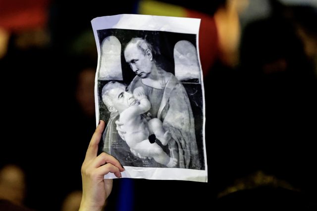 Путин и Джорджеску карикатура