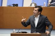 Кирил Петков
