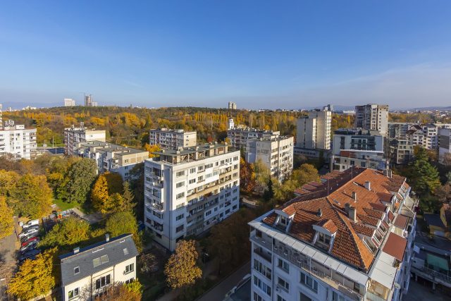 жилища, имоти