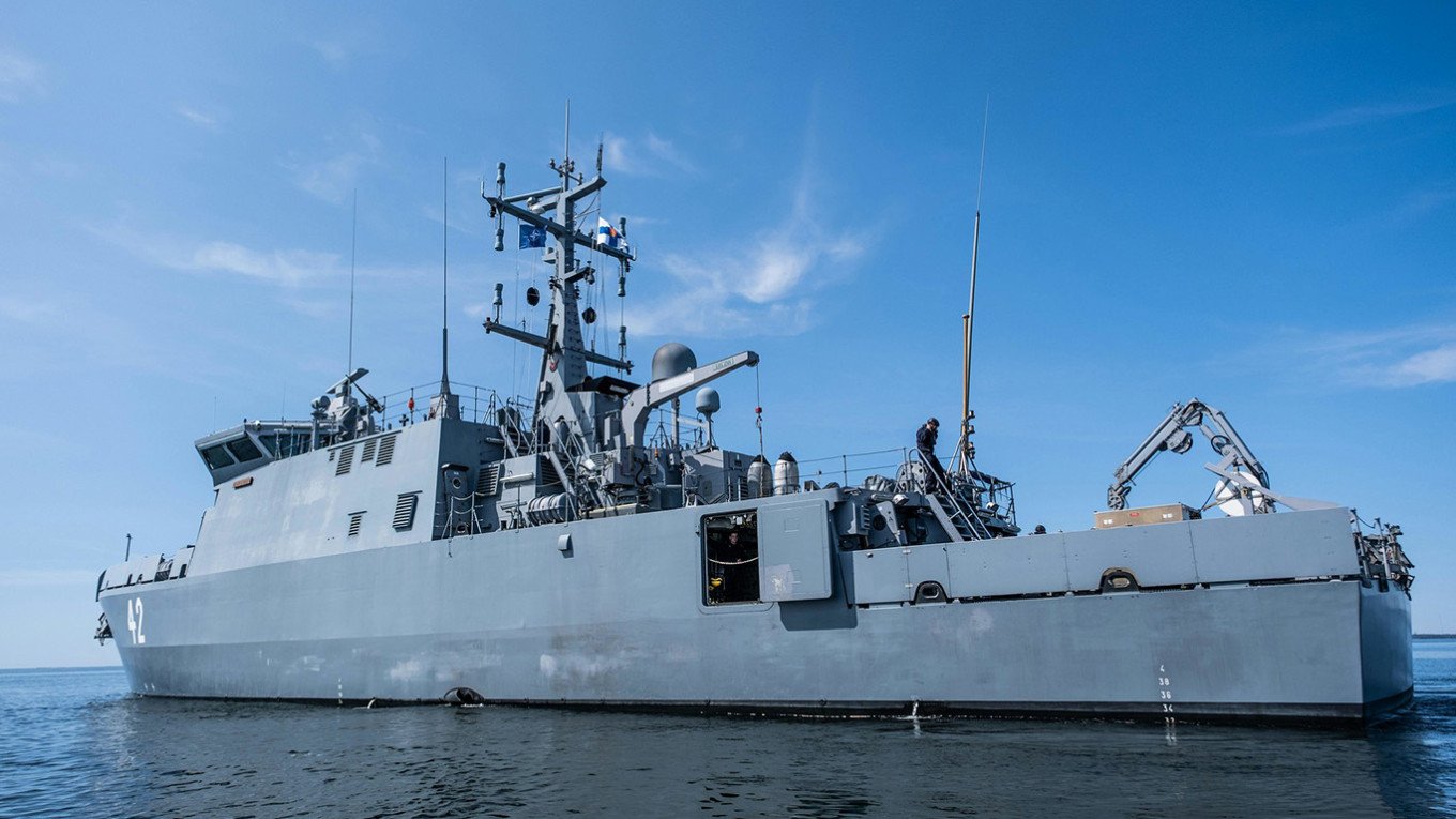 НАТО изпраща кораби и дронове в Балтийско море за защита от руски диверсии