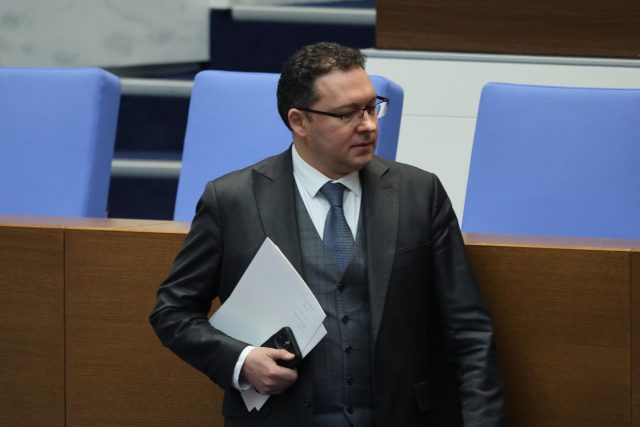 Даниел Митов