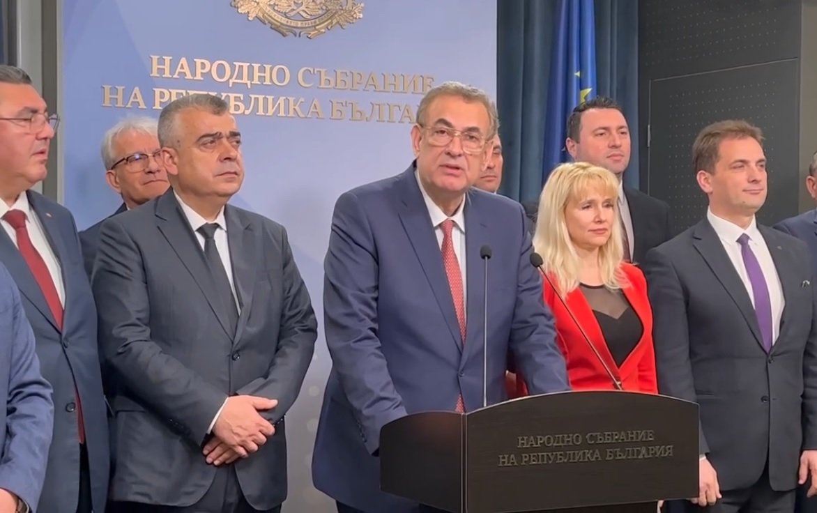 Доганистите ще решават дали да оттеглят подкрепата си за правителството (обновена)