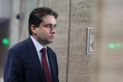 Божидар Божанов