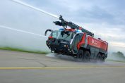 пожарна кола Rosenbauer Panther