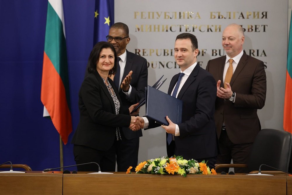 Шел ще използва AI за търсенето на петрол и газ в българското Черно море