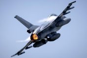 изтребител F-16, Нидерландия, Украйна