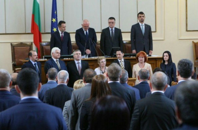КЗК на Юлия Ненкова - мандат 2016 - 2025 г.