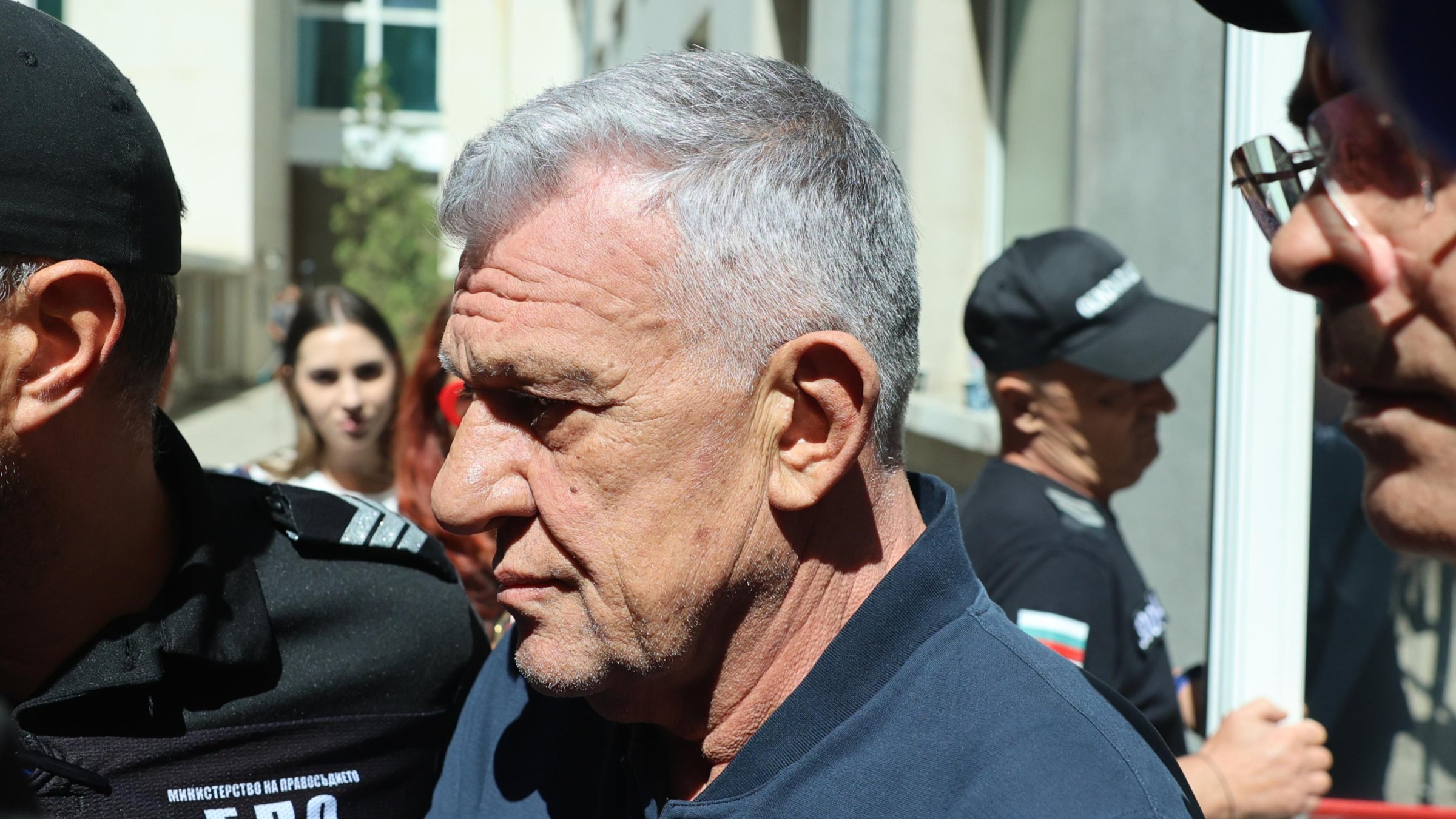 Паскал бе привикан в Антикорупционната комисия и получи три нови обвинения