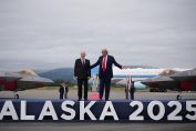 НЕ ПОЛЗВАЙ Тръмп путин аляска
