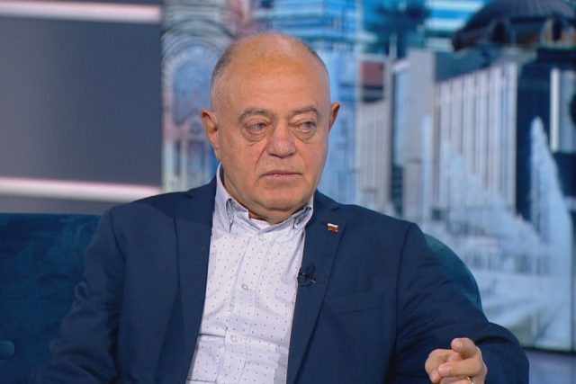 Атанас Атанасов
