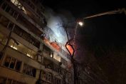 Украйна руски удар Киев пожар