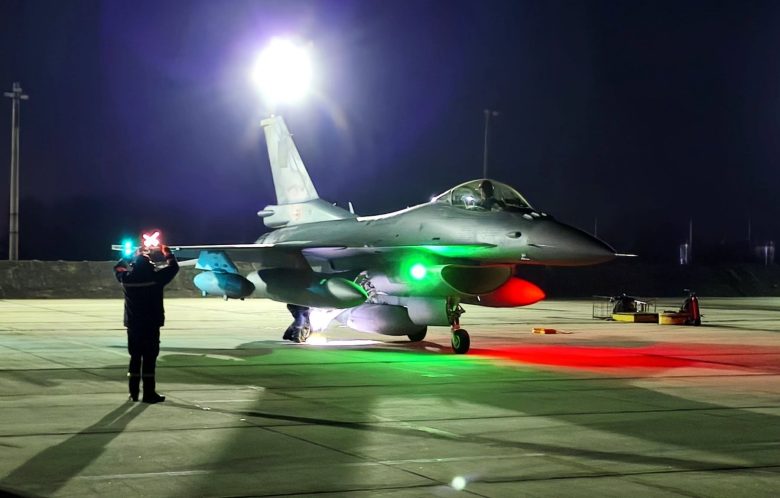 F-16
