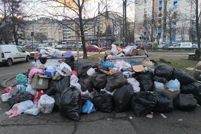 боклук, отпадъци, Динабад, 14 януари