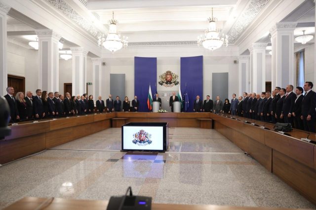 предаване на властта