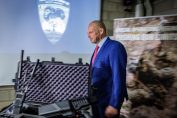Тео Франкен, министър на отбраната, Белгия