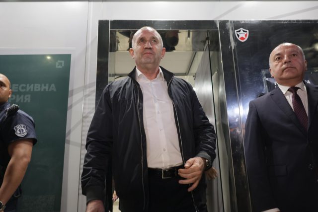 Румен Радев