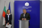 Брифинг МОН, Георги Вълчев, Таня Панчева