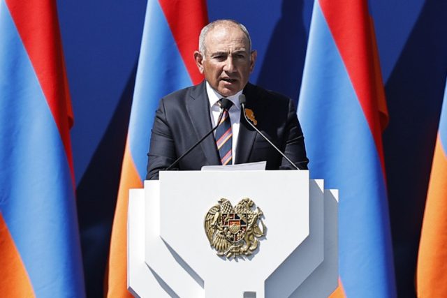 Арменският премиер Никол Пашинян