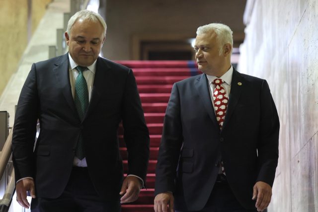 Иван Демерджиев, Емил Дечев