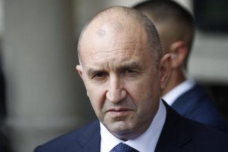 Румен Радев